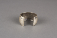 Santo%20Domingo%20Pueblo%20artist%2C%20%3Cb%3E%3Ci%3E%20Bracelet%3C%2Fi%3E%3C%2Fb%3E%2C%20ca.%201950%2C%20silver%2C%20The%20Elizabeth%20Cole%20Butler%20Collection%2C%20no%20known%20copyright%20restrictions%2C%202013.38.30
